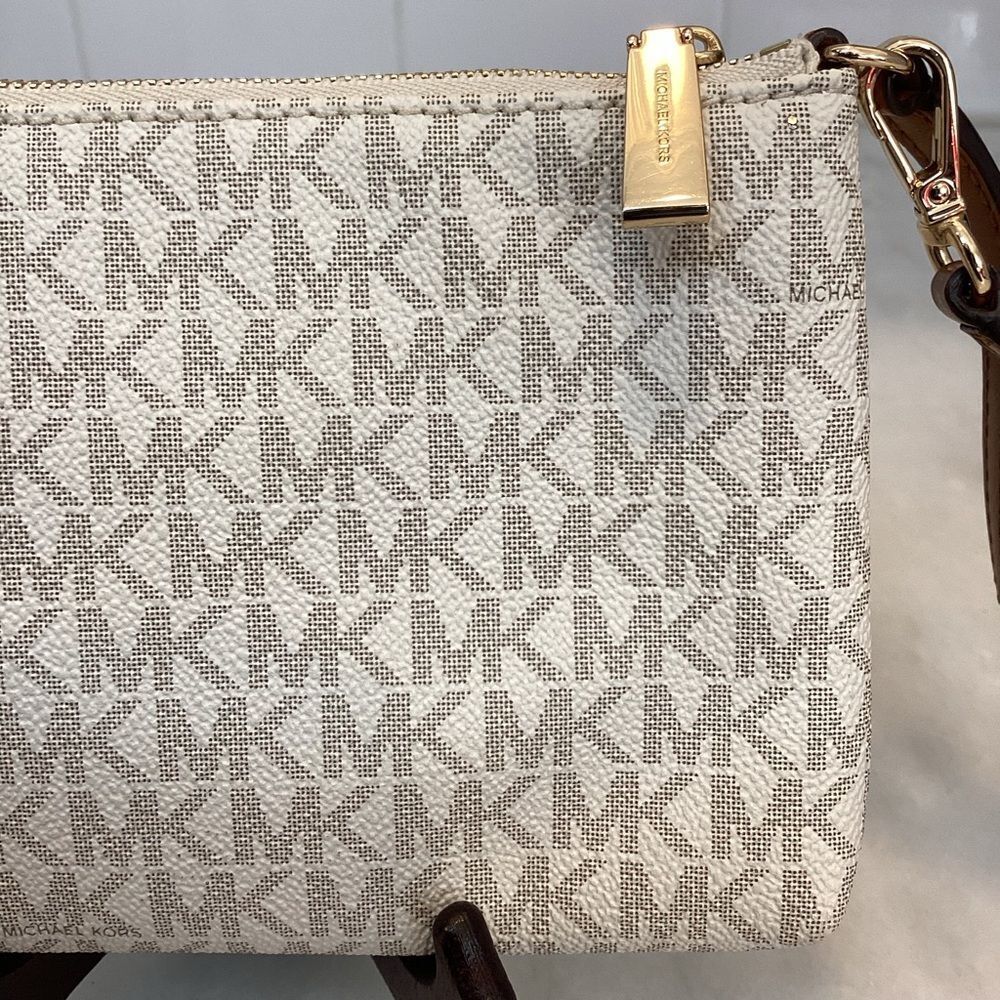 Michael Kors Bag Purse Handbag Mini Saffiano Leather Signature Logo Mini Bag - Picture 8 of 16